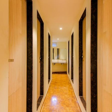 Hygeinic Airport Dormitory Near By Bom Pansiyon Mumbai Dış mekan fotoğraf